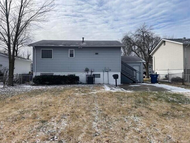 Building Photo - 1657 Ventnor Pl