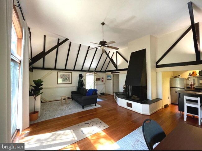 Building Photo - 1451 Walton Rd