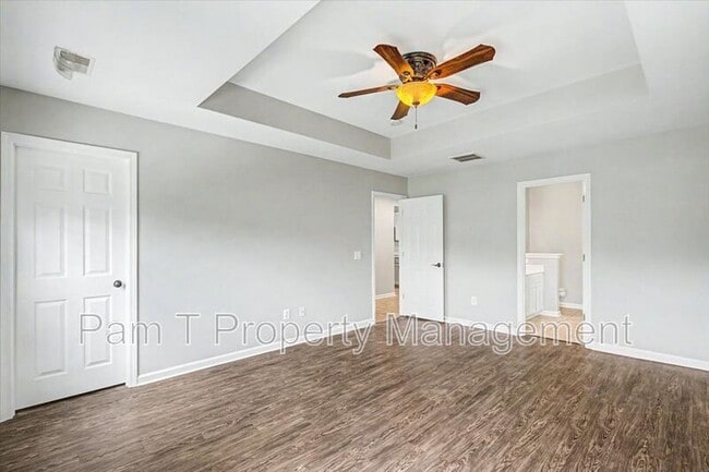 Building Photo - 4 Bainbridge Way