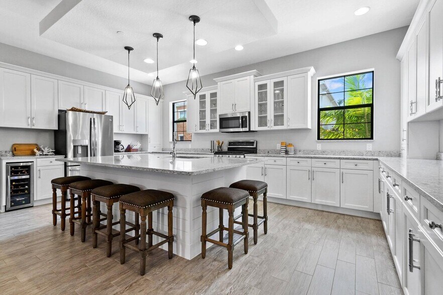 Building Photo - 4083 Faraday Way