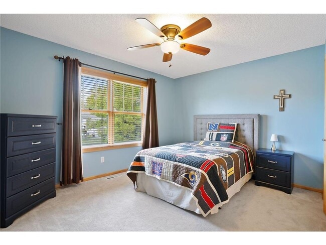 Building Photo - 8069 Enclave Bay