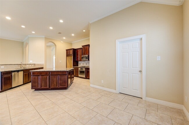 Building Photo - 5530 Mangrove Creek Ln