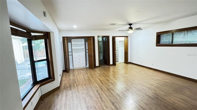 Building Photo - 201 Blanca Ave