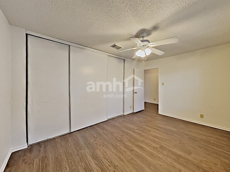 Building Photo - 7022 Purple Rdg