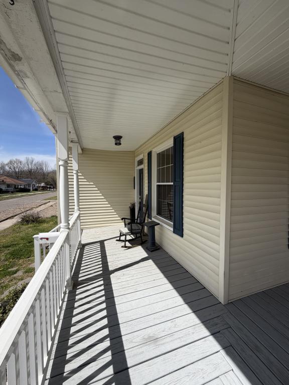 Building Photo - 2112 Herbert St