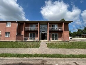 Building Photo - 411 BaltimoreSt