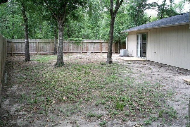 Building Photo - 9 Wolfhound Ln