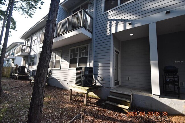 Building Photo - 8319 King Blossom Ct
