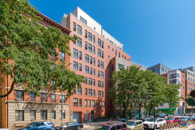 27 Albany Avenue - 17 Albany Ave Brooklyn NY 11216 | Apartment Finder