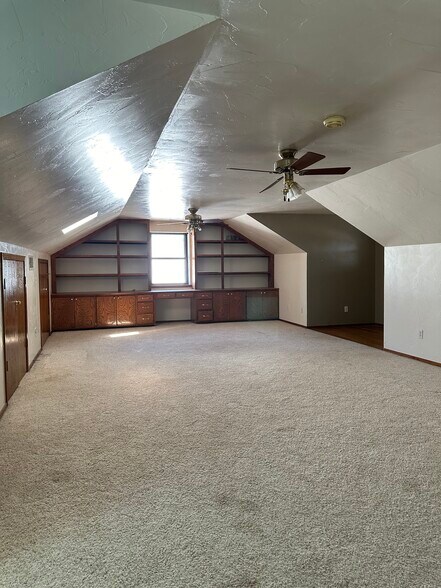 Building Photo - 17600 Durbin Park Rd