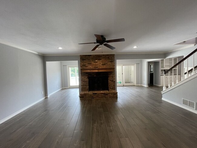 Building Photo - 3209 Bridlegate Dr