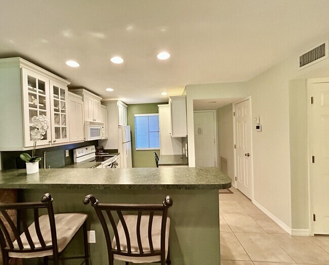 Building Photo - 4801 Esedra Ct