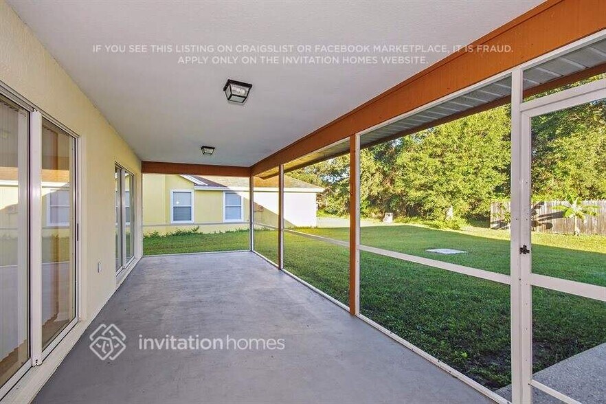 Building Photo - 20407 Melville St