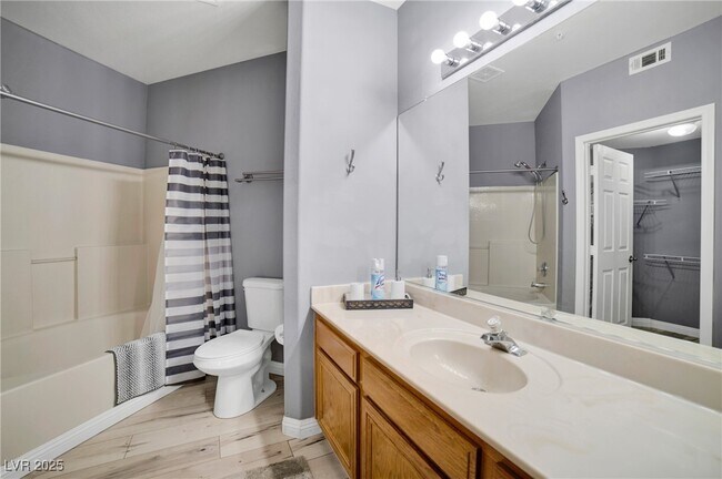 Building Photo - 7173 S Durango Dr