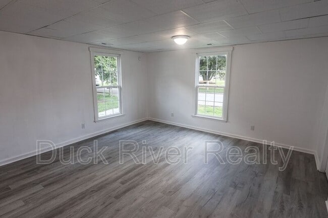 Building Photo - 1409 Highland Ave