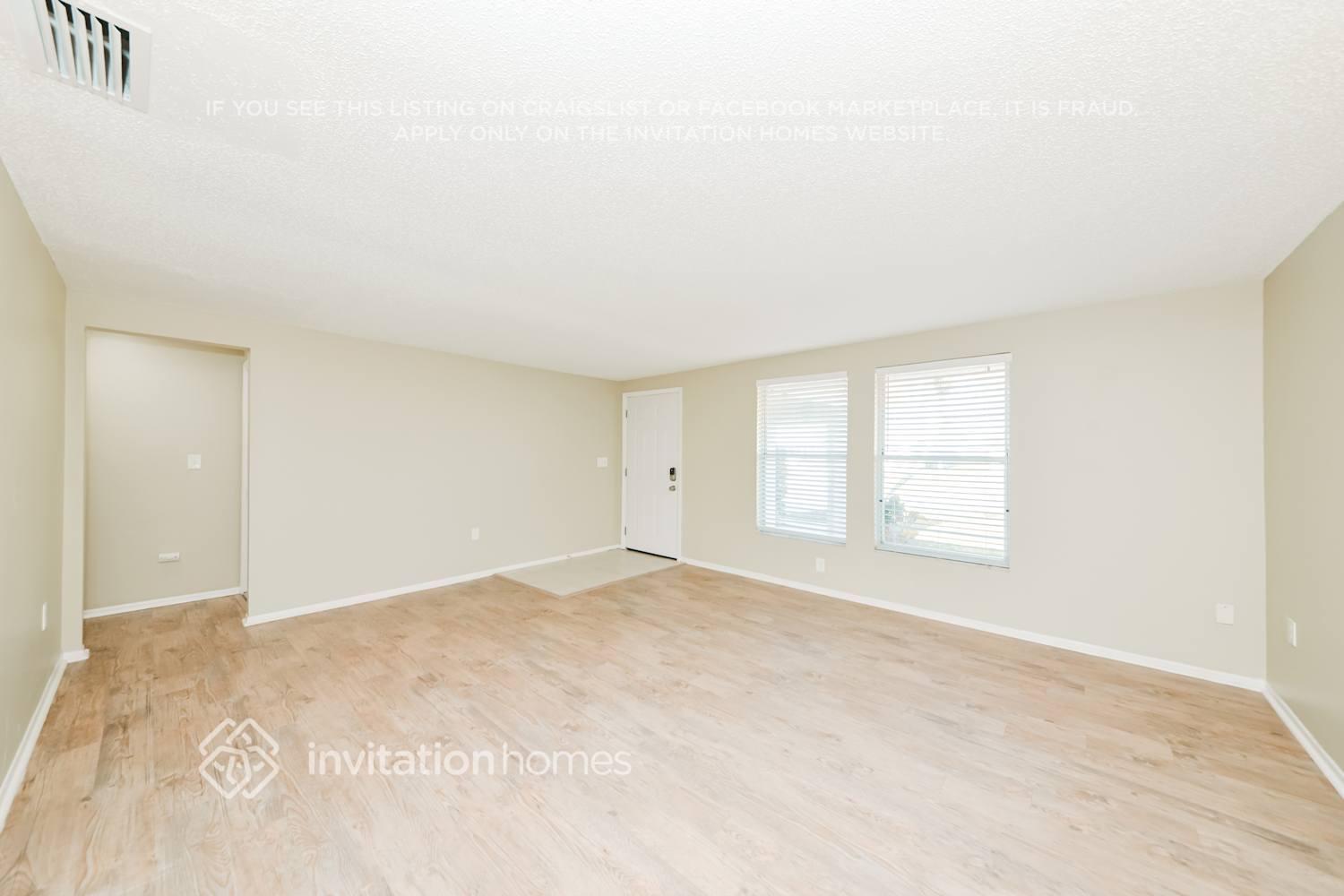 Building Photo - 1240 Waterside Ln