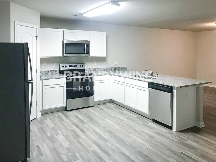 Building Photo - 224 Indian Lake Trail