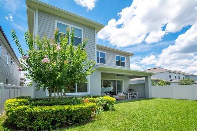 Building Photo - 14189 Larkspur Lake Dr