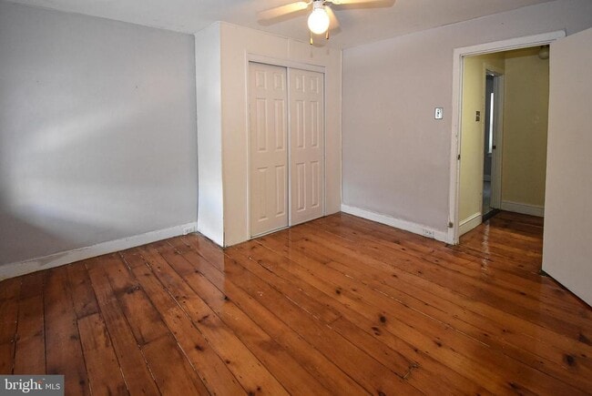 Building Photo - 132 Conarroe St