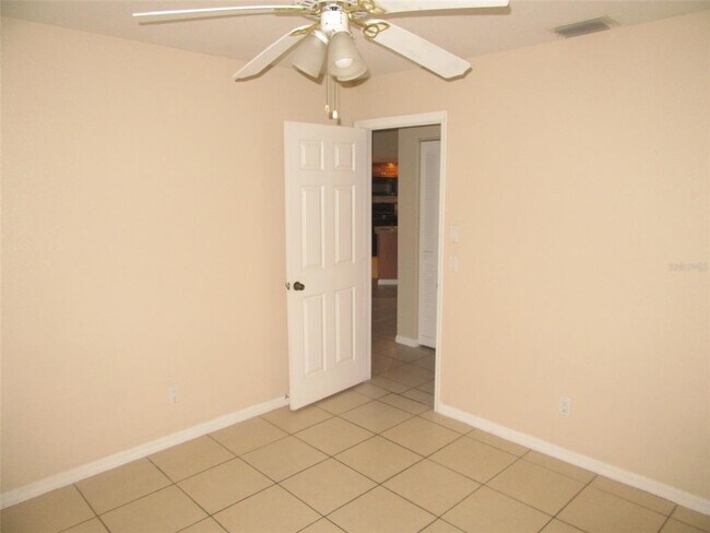 Building Photo - 22182 Peachland Blvd