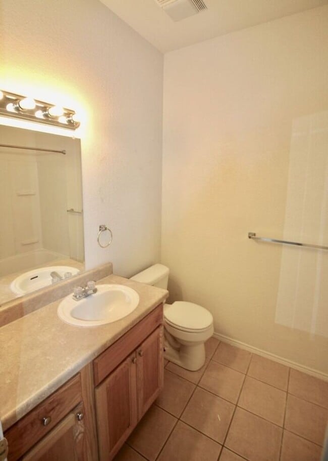 Building Photo - Coming Soon Off Hwy 920 | 3BR/2BA Weatherford Duplex Home Minutes from Downtown Square & Ric Will...