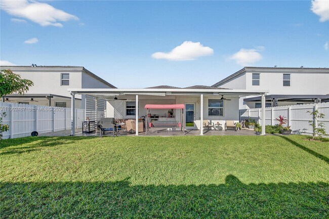 Building Photo - 21363 SW 127th Ct