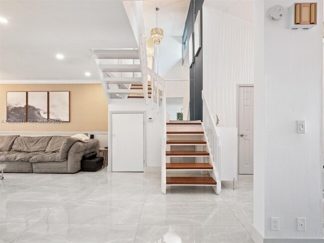 Building Photo - 2553 NW 42nd Ave