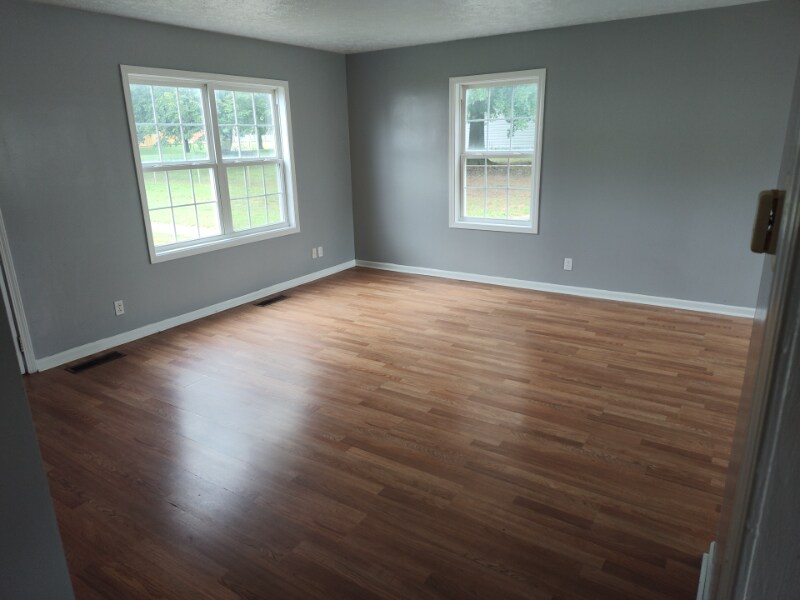 Building Photo - 14 N Ritchie Ave