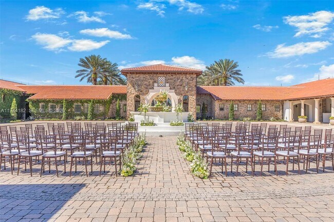 Building Photo - 10185 Cameilla St