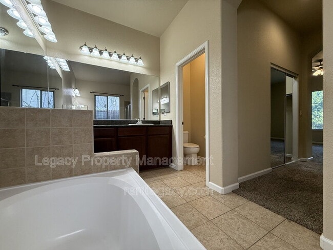 Building Photo - 12025 Mandolin Way