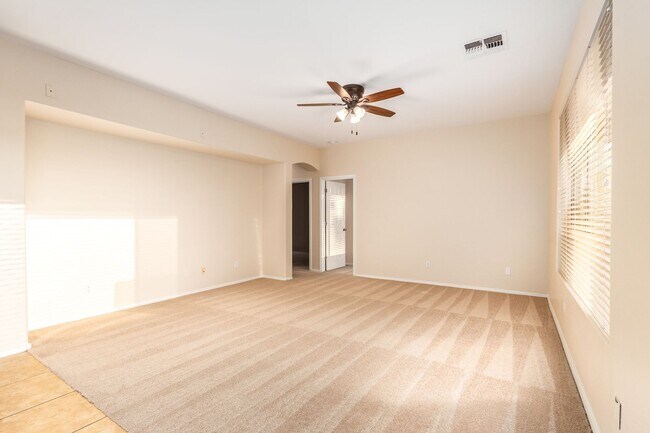 Building Photo - Gorgeous Golf Course Views in Gilbert, AZ!  MOVE-IN SPECIAL:  FIRST MONTH FREE!!!