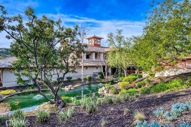 Building Photo - 5 Golden Bear Ct