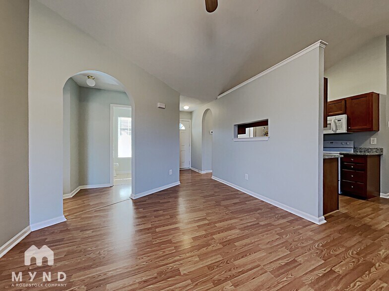 Building Photo - 6012 Bradford Ct
