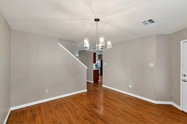 Building Photo - Spacious Family Home with Room to Grow