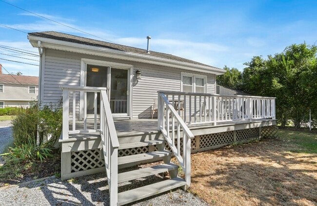 Building Photo - 318 Pine Creek Ave