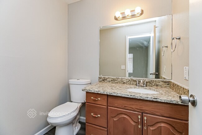 Building Photo - 2717 W Estrella Dr