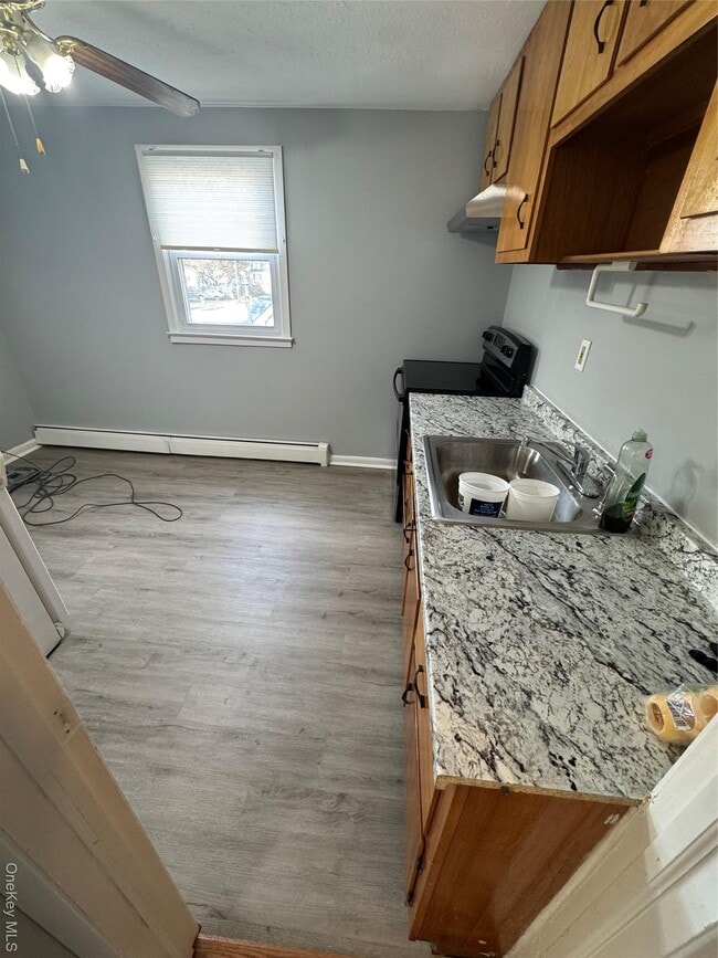 Building Photo - 8 Elmira St