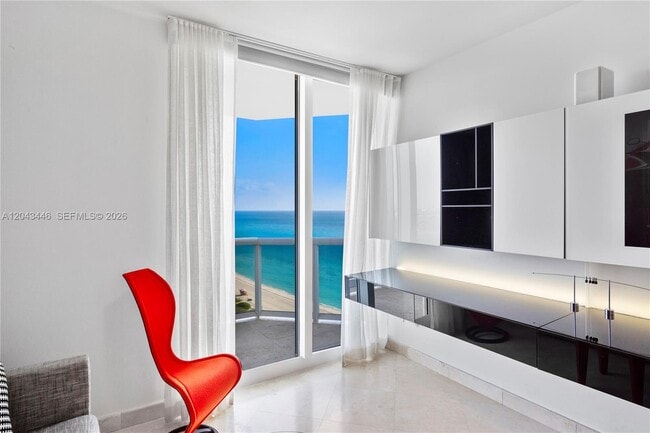 Building Photo - 4779 Collins Ave