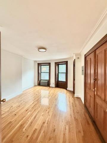 Building Photo - 481A Quincy St