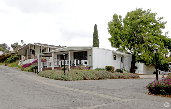 Building Photo - Friendly Hills Mobile Manor