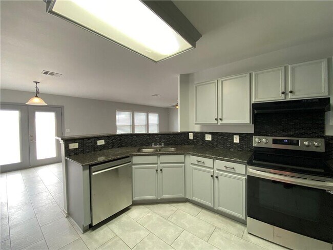 Building Photo - 13205 Sea Biscuit Dr