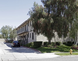 Building Photo - 1745 Patricia Ave