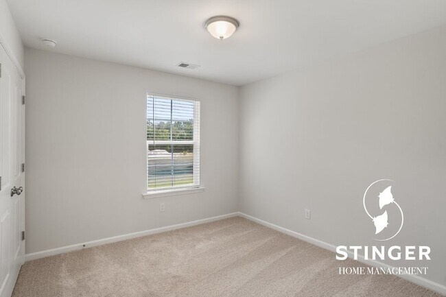 Building Photo - 103 Grange Ln