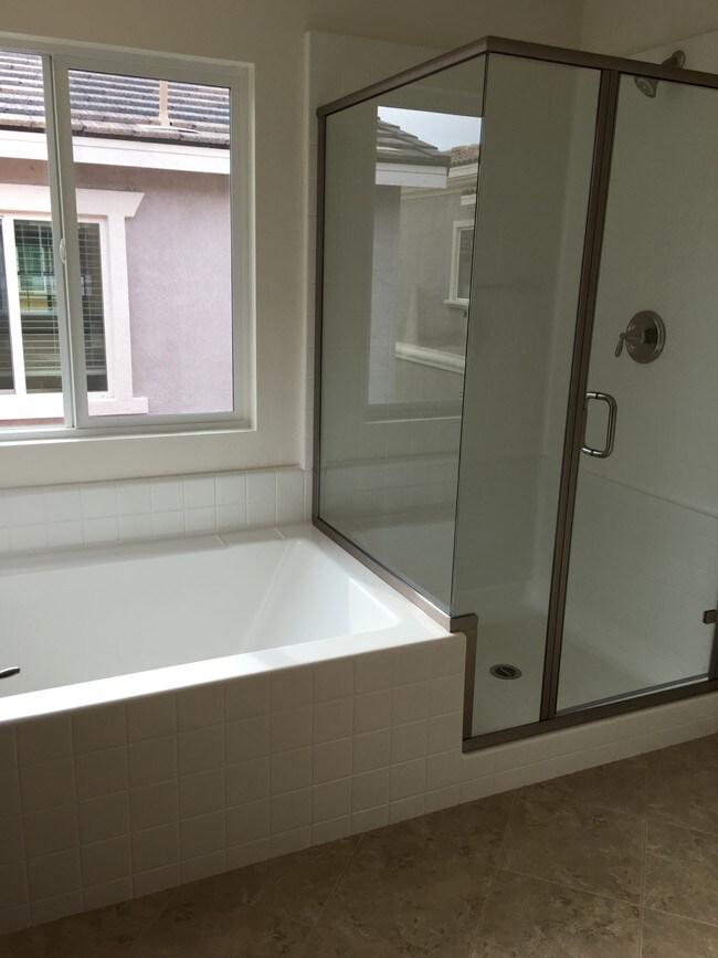 Building Photo - 888 Madison Court