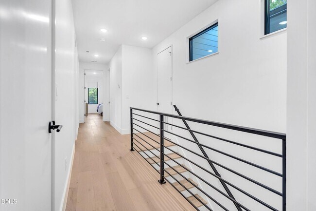 Building Photo - 810 Culpepper Ln