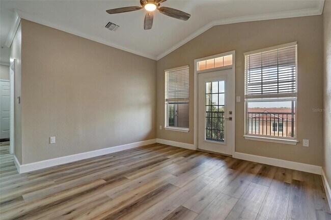 Building Photo - 5000 Culbreath Key Way