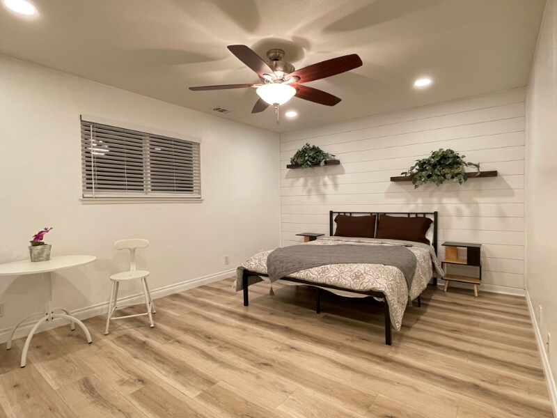 Building Photo - 12899 Rain Shadow Rd