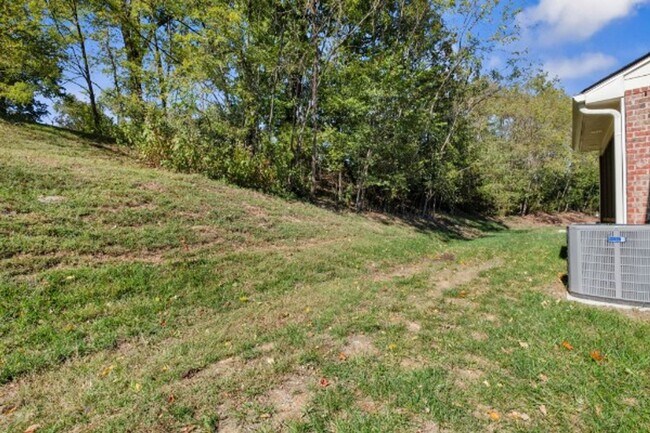 Building Photo - FOR LEASE - NEW BUILD TOWNHOME LOCATED IN ...