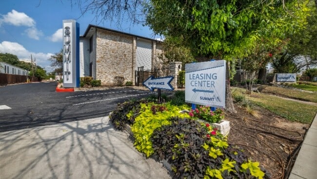 Building Photo - 5200 N Lamar Blvd