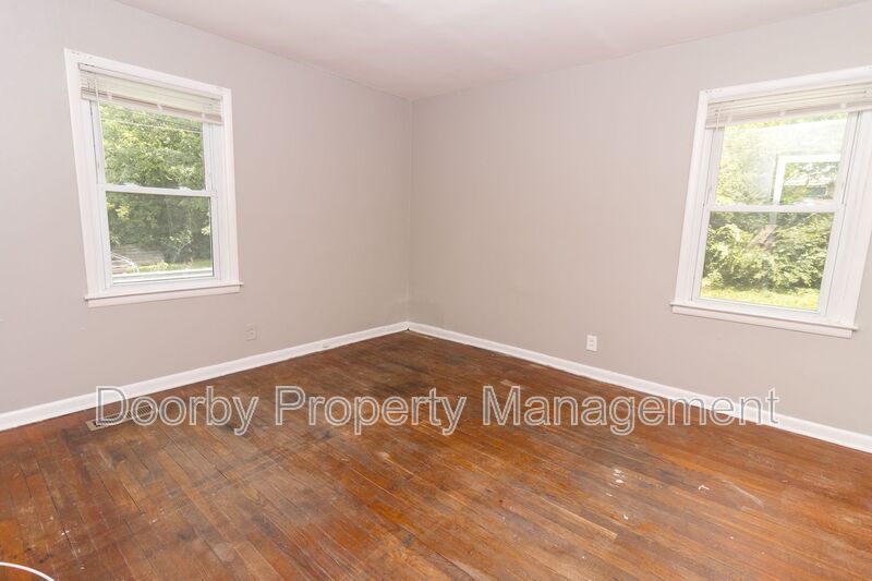Building Photo - 1220 Arlington Ave